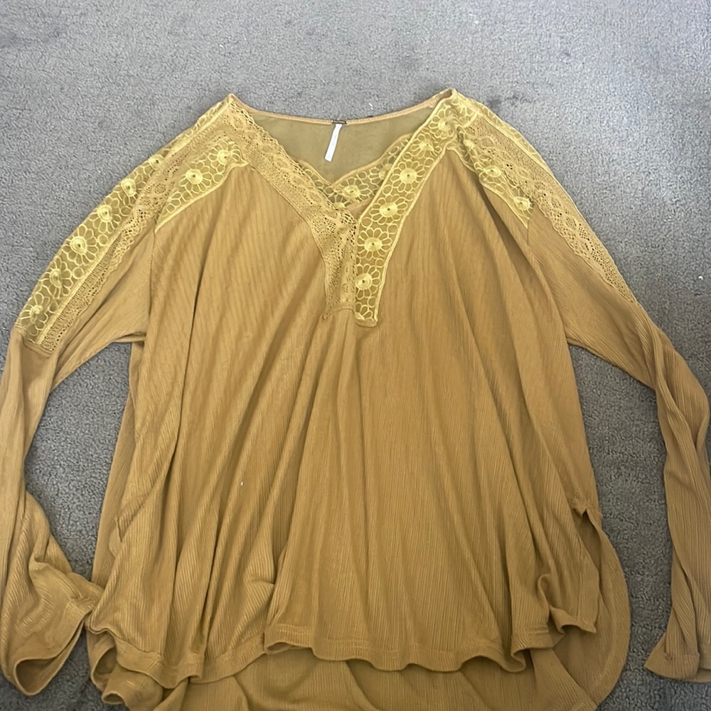 Flowy free people top